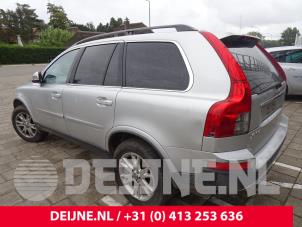 Volvo XC90 02-