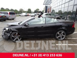 Volvo C70 06-
