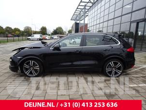 Porsche Cayenne 10-