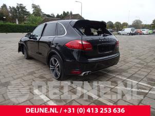 Porsche Cayenne 10-