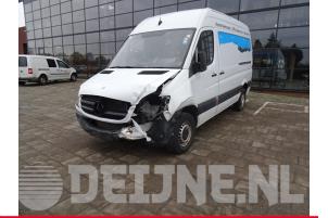 Mercedes Sprinter Ruitmechaniek 2Deurs rechts-voor O90843 Donorvoertuig