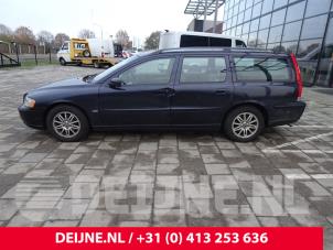 Volvo V70 01-