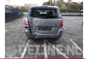 Opel Zafira B 05-