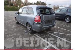 Opel Zafira B 05-