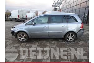 Opel Zafira B 05-