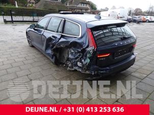 Volvo V60 19-
