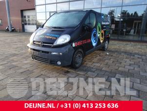 Opel Vivaro Ladeluftkühler O134834 Spenderfahrzeug
