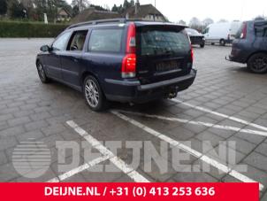 Volvo V70 01-