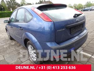 Ford Focus 04-