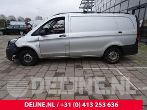 Mercedes Vito 14-