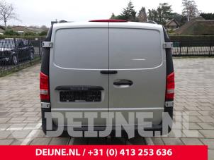 Mercedes Vito 14-