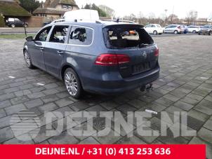 Volkswagen Passat 10-