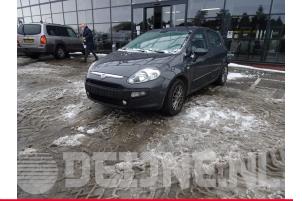 Fiat Punto Evo Mistachterlicht O97447 Donorvoertuig