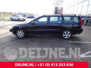 Volvo V70 01-