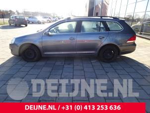 Volkswagen Golf 04-
