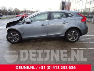 Volvo V40 12-