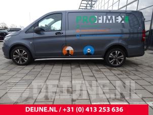 Mercedes Vito 14-