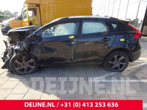 Volvo V40 12-