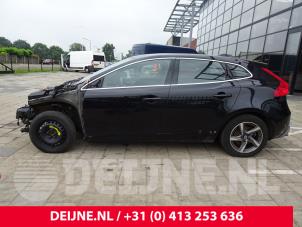 Volvo V40 12-