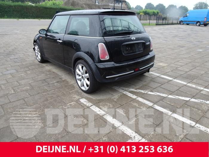 Mini Mini One/Cooper 1.6 16V Cooper Sloopvoertuig (2004, Zwart)