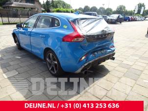 Volvo V40 12-