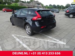 Volvo V40 12-