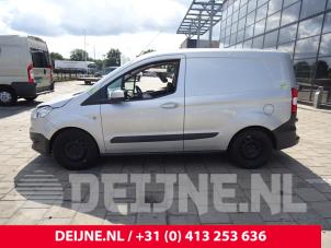 Ford Transit Courier 14-