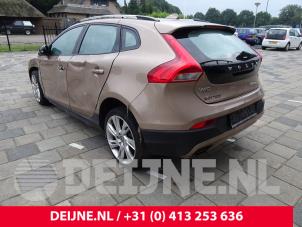 Volvo V40 12-