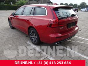 Volvo V60 19-