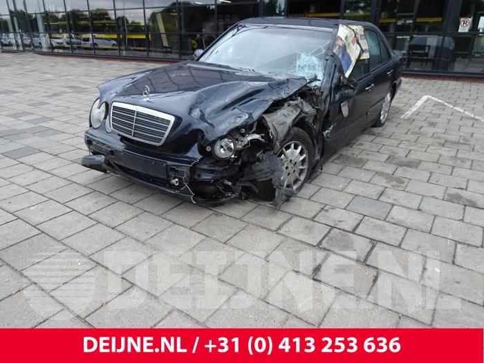 Mercedes E-Klasse PDC Sensor O127472 Donorvoertuig