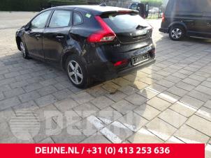 Volvo V40 12-