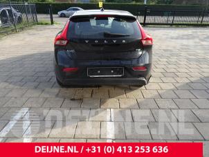 Volvo V40 12-