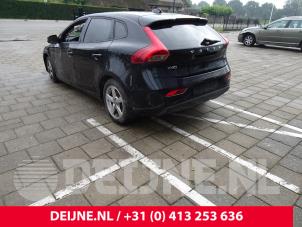 Volvo V40 12-