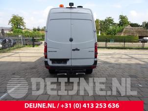 Volkswagen Crafter 12-