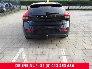 Volvo V40 12-