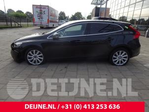 Volvo V40 12-