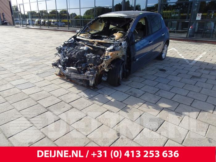 Renault Clio Achterlicht links O119825 Donorvoertuig