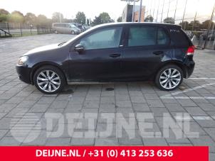 Volkswagen Golf 09-