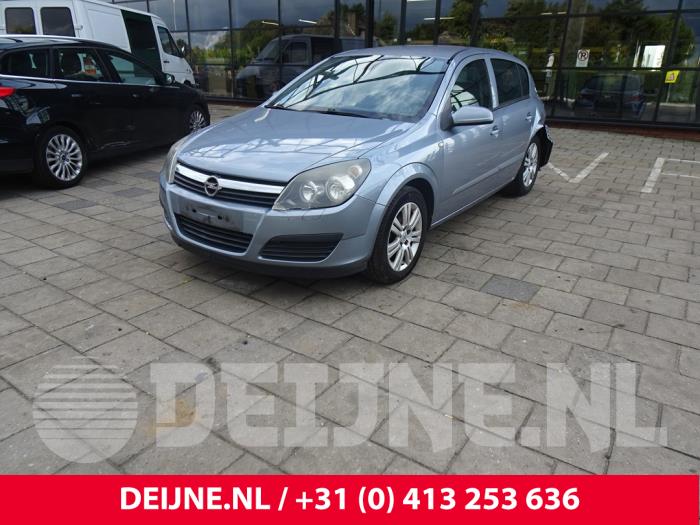 Opel Astra Dynamo O120731 Donorvoertuig