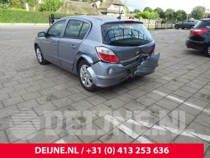Opel Astra H 04-