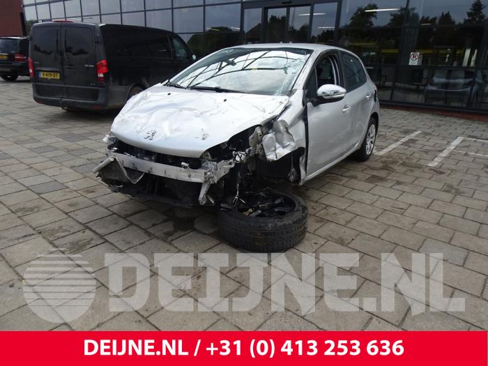 Peugeot 208 Ignition coil O129357 Donor vehicle