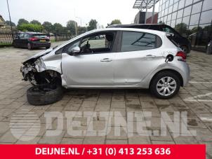 Peugeot 208 12-