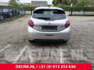 Peugeot 208 12-