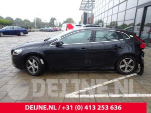 Volvo V40 12-