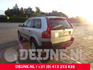 Volvo XC90 02-
