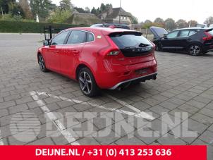 Volvo V40 12-