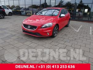 Volvo V40 Engine management computer O125620 Donor vehicle