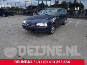 Volvo V70 Antriebswelle rechts vorne O122678 Spenderfahrzeug