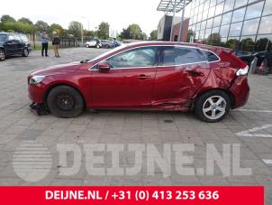 Volvo V40 12-