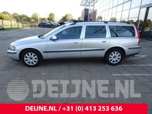 Volvo V70 01-